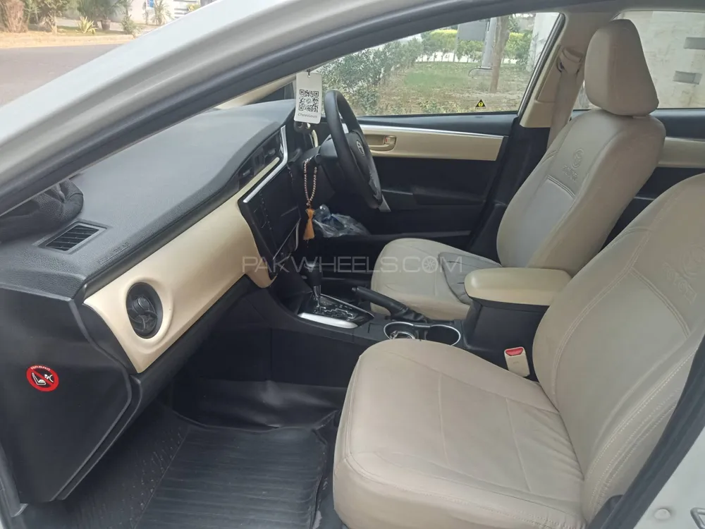 Toyota Corolla 2019 for Sale in Lahore Toyota Corolla 2019 for Sale in Lahore Image-7