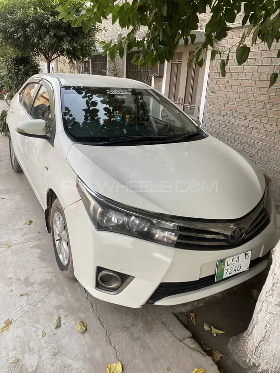 Toyota Corolla 2015 for Sale in Chiniot Image-1