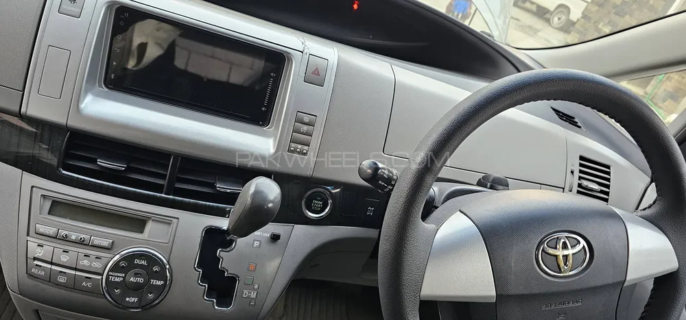 Toyota Estima 2007 for Sale in Abbottabad Toyota Estima 2007 for Sale in Abbottabad Image-7