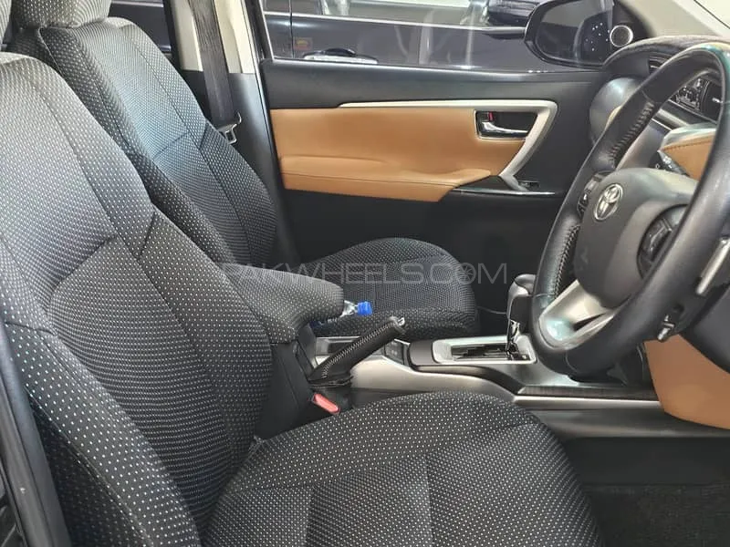 Toyota Fortuner 2018 for Sale in Sialkot Toyota Fortuner 2018 for Sale in Sialkot Image-2
