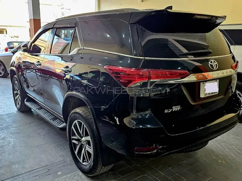 Toyota Fortuner 2018 for Sale in Sialkot Toyota Fortuner 2018 for Sale in Sialkot Image-7