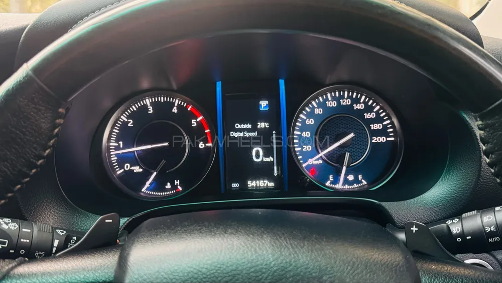 Toyota Fortuner 2022 for Sale in Lahore Toyota Fortuner 2022 for Sale in Lahore Image-6