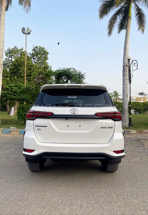 Toyota Fortuner 2022 for Sale in Karachi Toyota Fortuner 2022 for Sale in Karachi Image-4