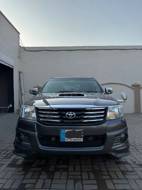 Toyota Hilux 2012 for Sale in Lala musa Toyota Hilux 2012 for Sale in Lala musa Image-2