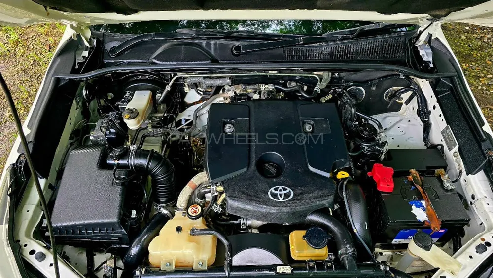 Toyota Hilux 2019 for Sale in Haripur Toyota Hilux 2019 for Sale in Haripur Image-5