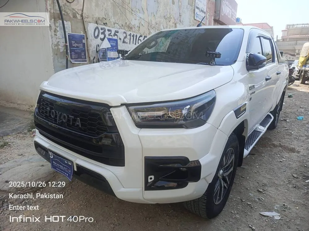 Toyota Hilux 2019 for Sale in Karachi Toyota Hilux 2019 for Sale in Karachi Image-3