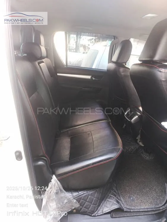 Toyota Hilux 2019 for Sale in Karachi Toyota Hilux 2019 for Sale in Karachi Image-11