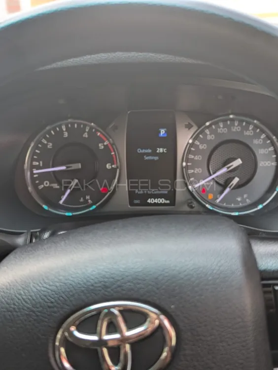 Toyota Hilux 2022 for Sale in Lahore Toyota Hilux 2022 for Sale in Lahore Image-14