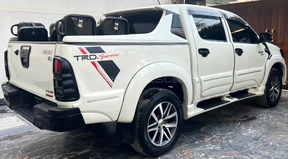 Toyota Hilux 2013 for Sale in Karachi Toyota Hilux 2013 for Sale in Karachi Image-15