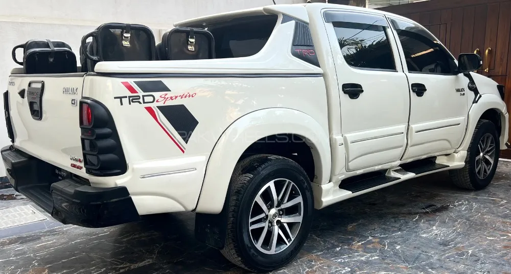 Toyota Hilux 2013 for Sale in Karachi Toyota Hilux 2013 for Sale in Karachi Image-25
