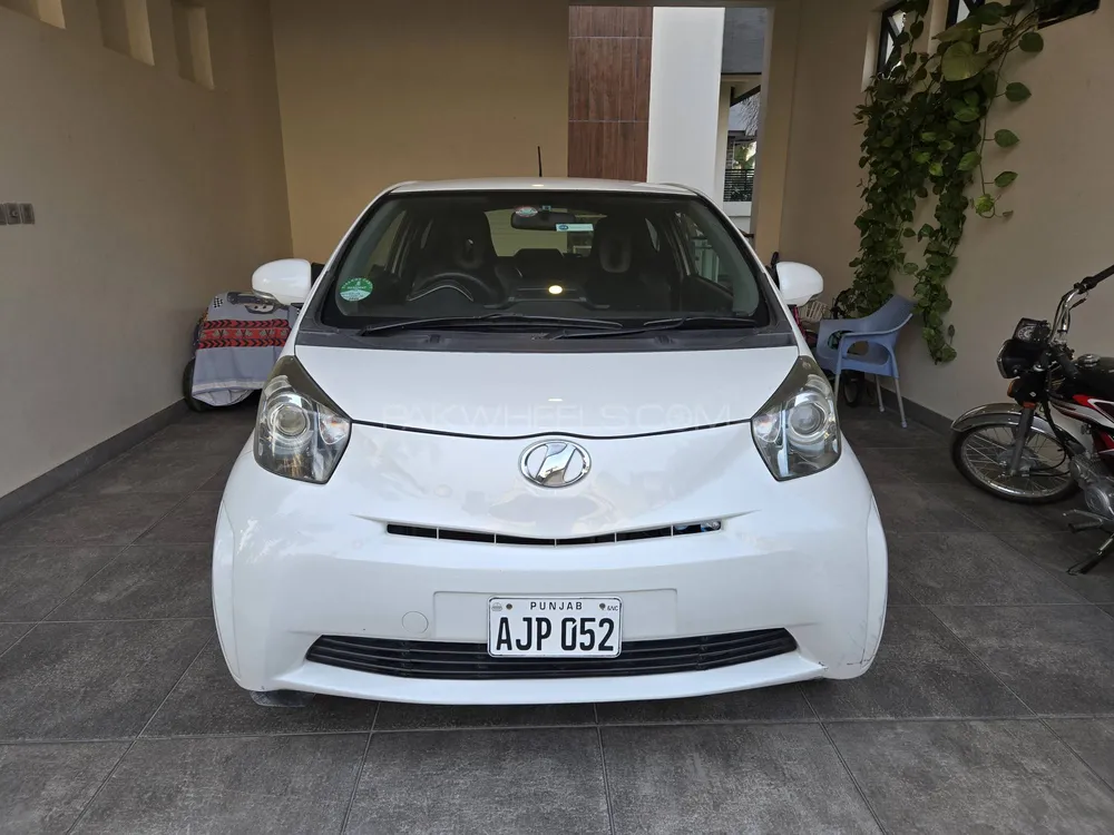 Toyota iQ 2009 for Sale in Sialkot Toyota iQ 2009 for Sale in Sialkot Image-6