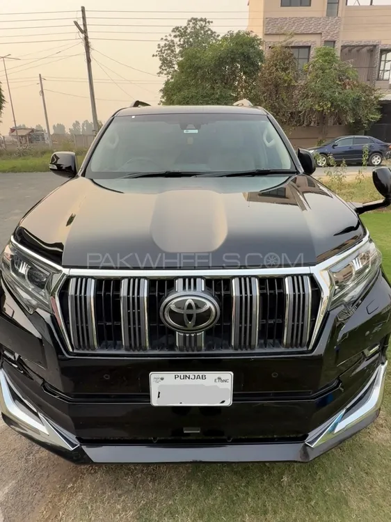 Toyota Land Cruiser 2019 for Sale in Faisalabad Image-1