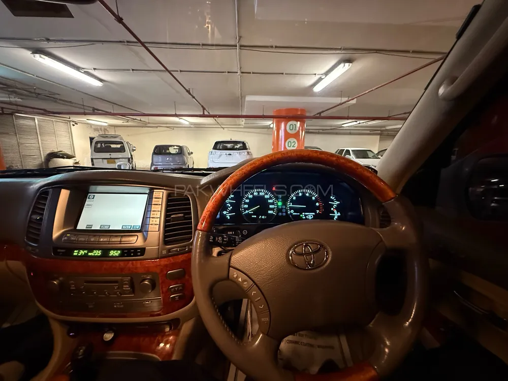 Toyota Land Cruiser 2001 for Sale in Karachi Toyota Land Cruiser 2001 for Sale in Karachi Image-14