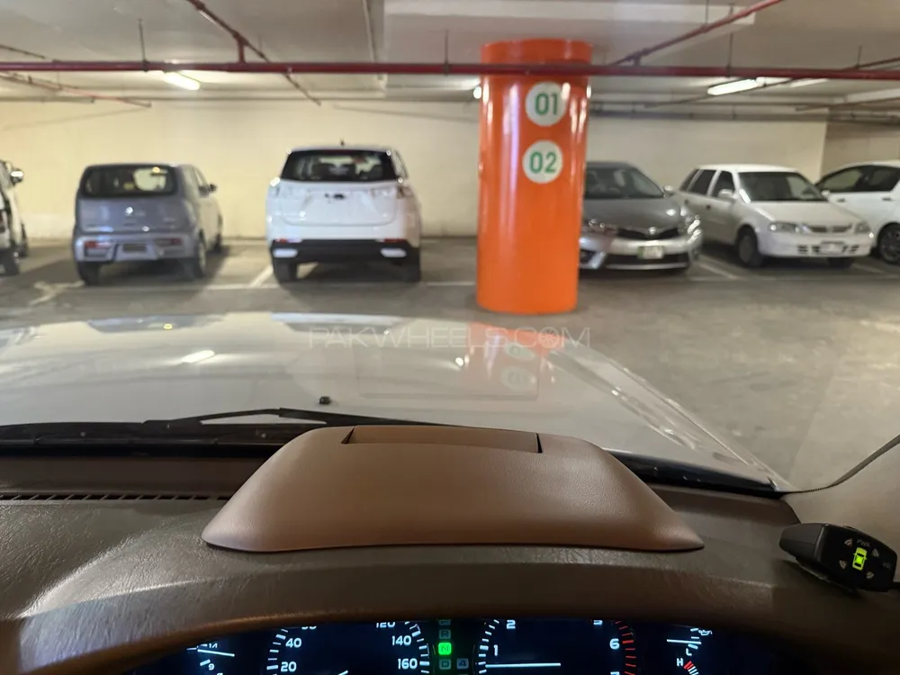 Toyota Land Cruiser 2001 for Sale in Karachi Toyota Land Cruiser 2001 for Sale in Karachi Image-16