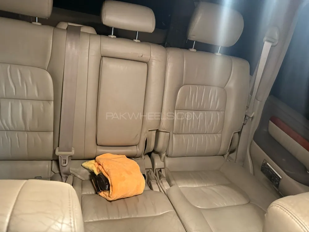 Toyota Land Cruiser 2001 for Sale in Karachi Toyota Land Cruiser 2001 for Sale in Karachi Image-18