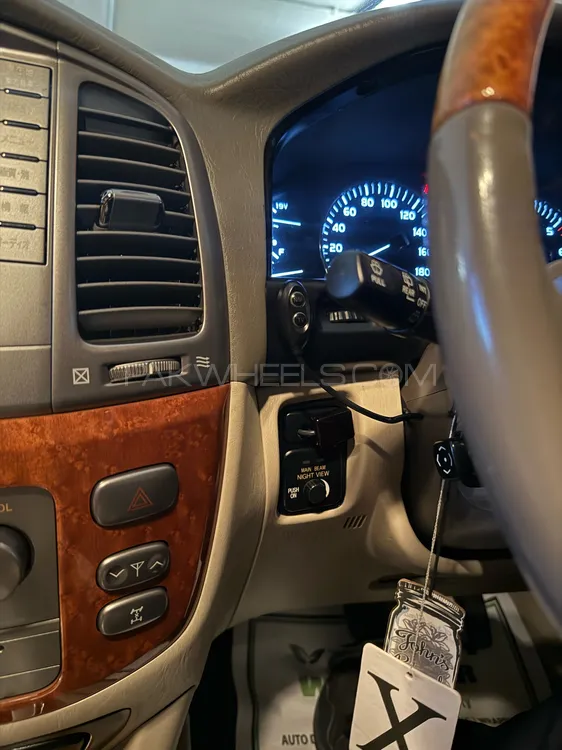 Toyota Land Cruiser 2001 for Sale in Karachi Toyota Land Cruiser 2001 for Sale in Karachi Image-17