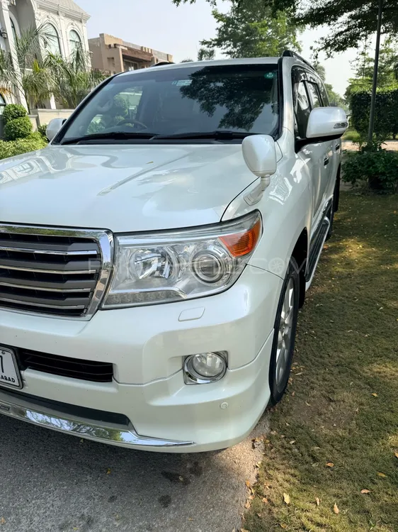 Toyota Land Cruiser 2013 for Sale in Lahore Toyota Land Cruiser 2013 for Sale in Lahore Image-5