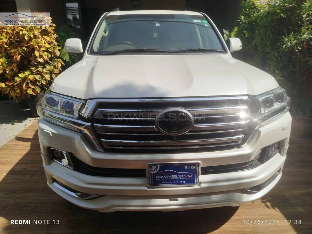 Toyota Land Cruiser 2020 for Sale in Karachi Toyota Land Cruiser 2020 for Sale in Karachi Image-1