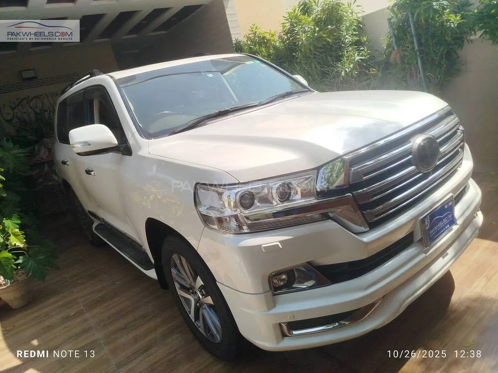 Toyota Land Cruiser 2020 for Sale in Karachi Toyota Land Cruiser 2020 for Sale in Karachi Image-2