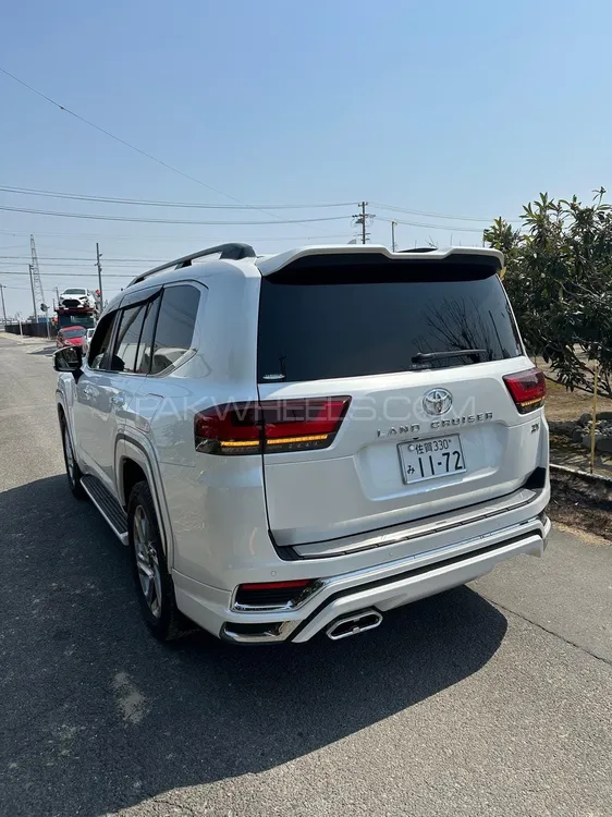 Toyota Land Cruiser 2022 for Sale in Islamabad Toyota Land Cruiser 2022 for Sale in Islamabad Image-11