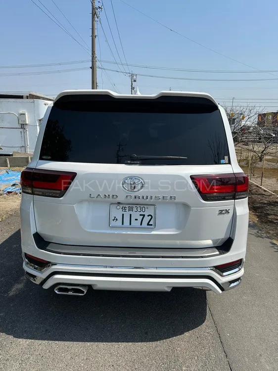 Toyota Land Cruiser 2022 for Sale in Islamabad Toyota Land Cruiser 2022 for Sale in Islamabad Image-3