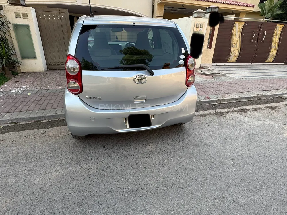 Toyota Passo 2010 for Sale in Islamabad Toyota Passo 2010 for Sale in Islamabad Image-3