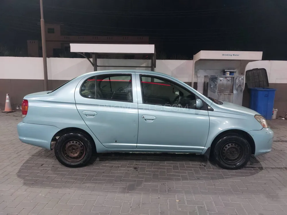 Toyota Platz 2004 for Sale in Lahore Toyota Platz 2004 for Sale in Lahore Image-4