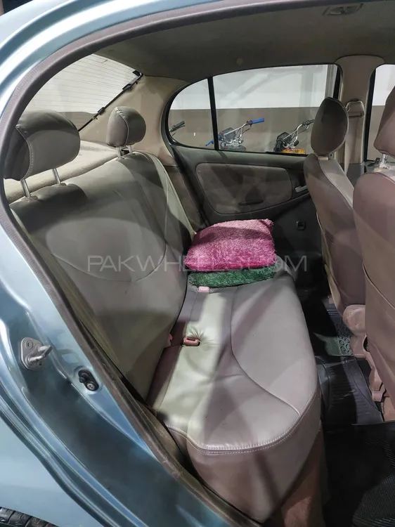 Toyota Platz 2004 for Sale in Lahore Toyota Platz 2004 for Sale in Lahore Image-13