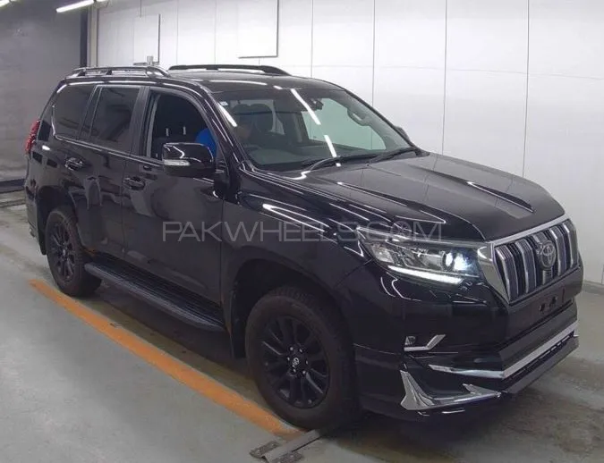 Toyota Prado 2020 for Sale in Lahore Toyota Prado 2020 for Sale in Lahore Image-2