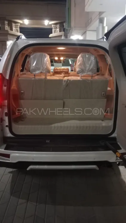 Toyota Prado 2021 for Sale in Gujranwala Toyota Prado 2021 for Sale in Gujranwala Image-9