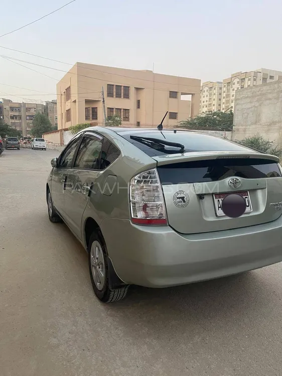 Toyota Prius 2007 for Sale in Karachi Toyota Prius 2007 for Sale in Karachi Image-9