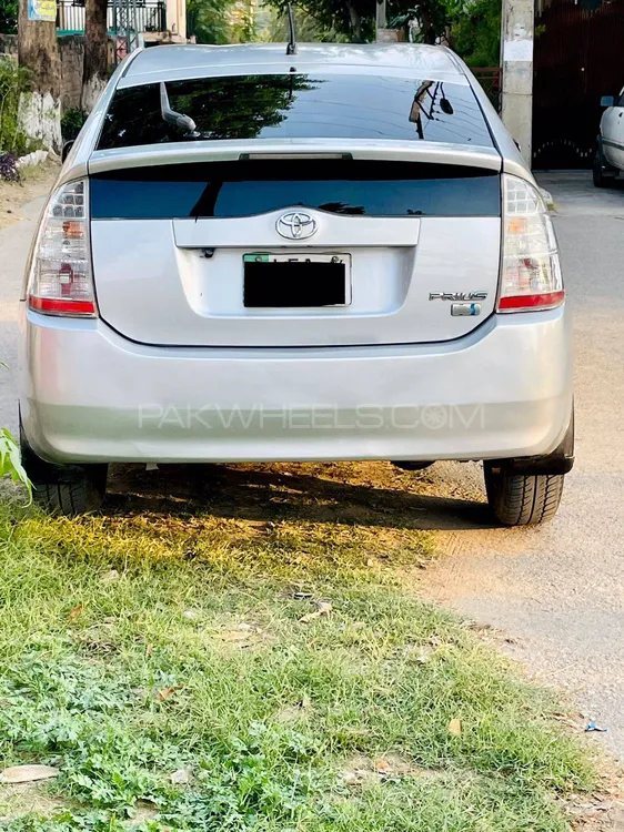 Toyota Prius 2010 for Sale in Islamabad Toyota Prius 2010 for Sale in Islamabad Image-8