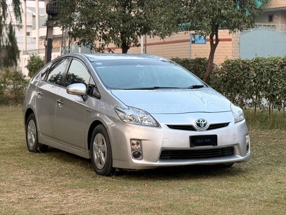 ٹویوٹا پریوس 2010 for Sale in مردان ٹویوٹا پریوس 2010 for Sale in مردان Image-1