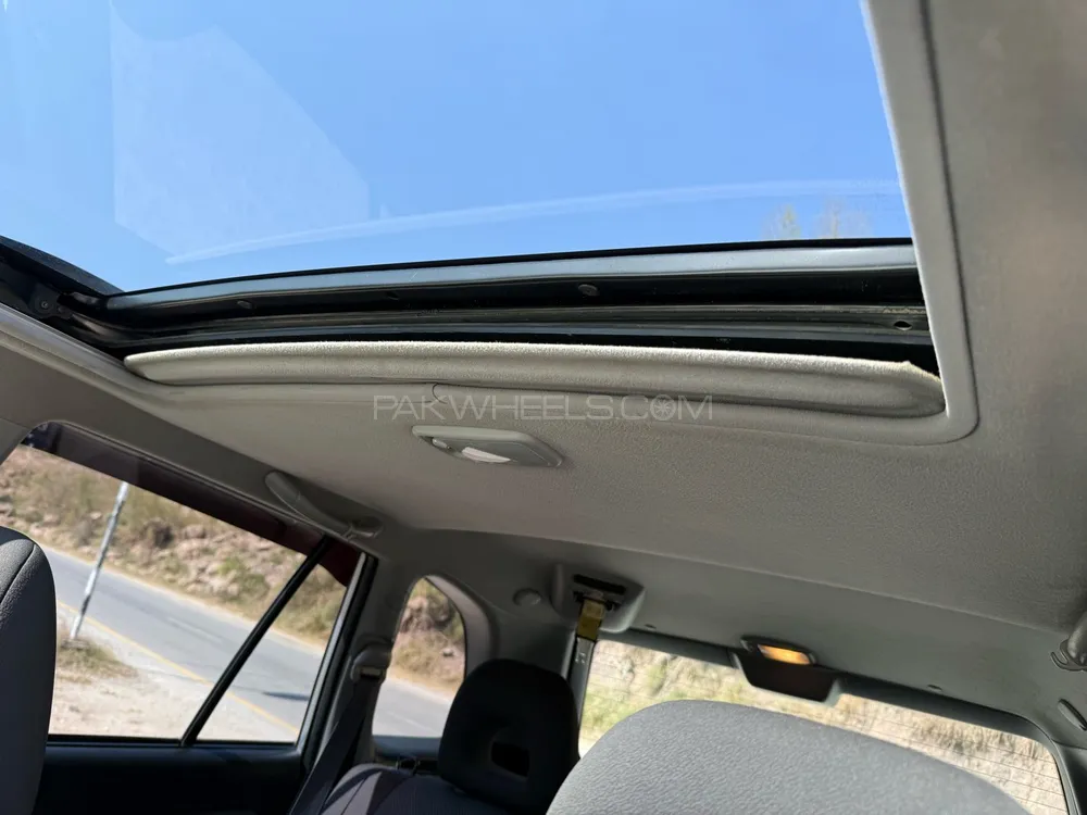 Toyota Rav4 2005 for Sale in Rawalakot Toyota Rav4 2005 for Sale in Rawalakot Image-14