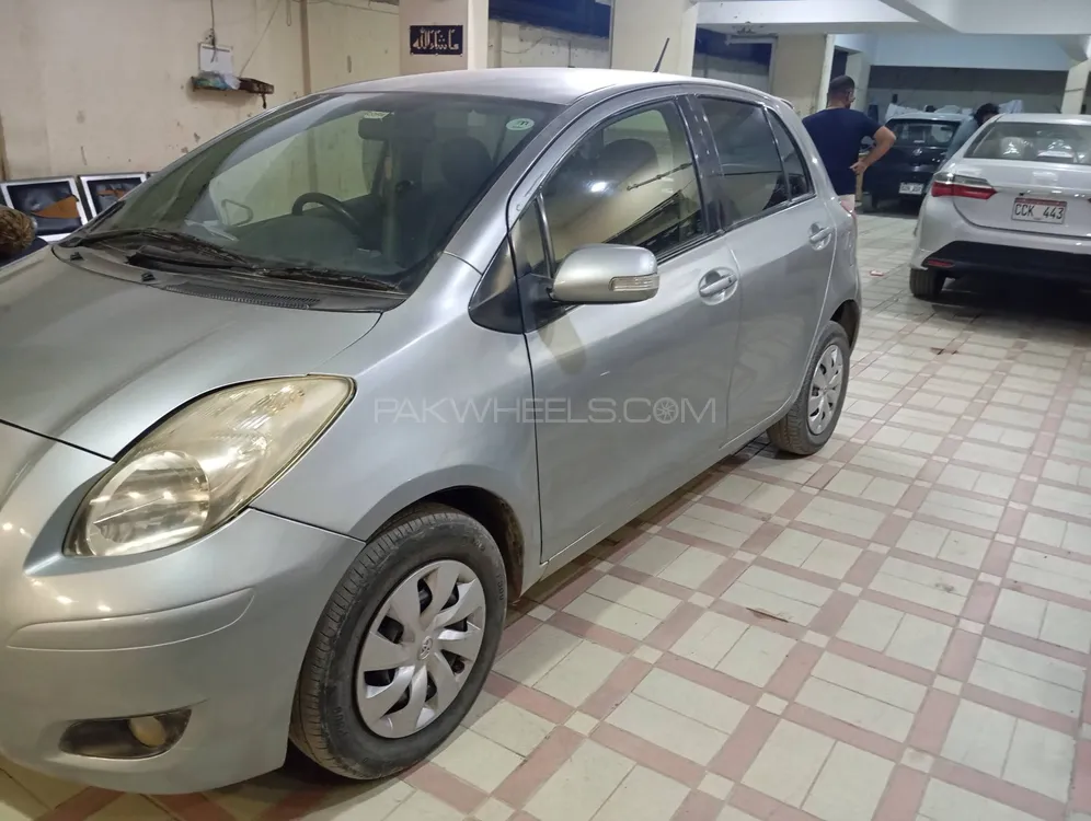 Toyota Vitz 2009 for Sale in Karachi Toyota Vitz 2009 for Sale in Karachi Image-2