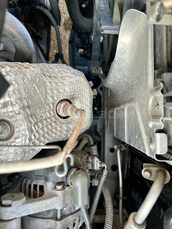 Toyota Vitz 2015 for Sale in Wah cantt Toyota Vitz 2015 for Sale in Wah cantt Image-11