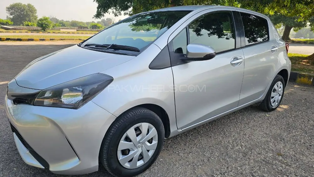 Toyota Vitz 2015 for Sale in Islamabad Toyota Vitz 2015 for Sale in Islamabad Image-9