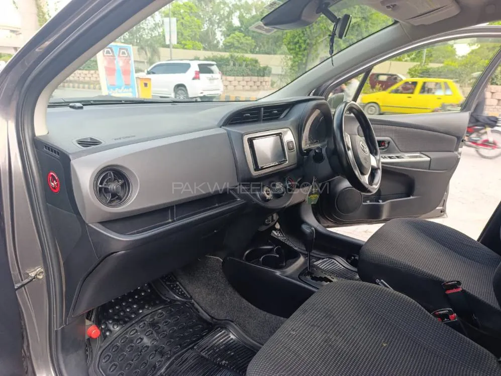 Toyota Vitz 2016 for Sale in Islamabad Toyota Vitz 2016 for Sale in Islamabad Image-2
