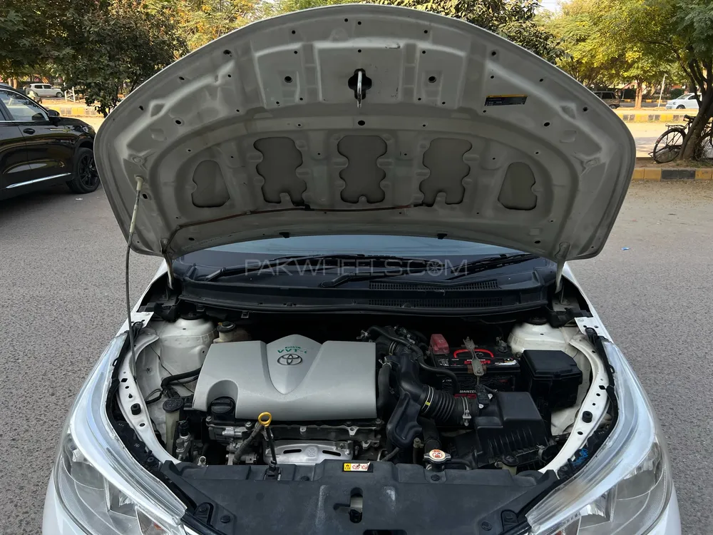 Toyota Yaris Sedan 2020 for Sale in Rawalpindi Toyota Yaris Sedan 2020 for Sale in Rawalpindi Image-6