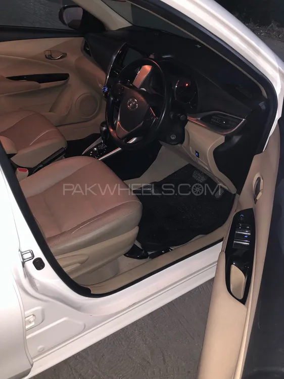 Toyota Yaris Sedan 2023 for Sale in Sialkot Toyota Yaris Sedan 2023 for Sale in Sialkot Image-13