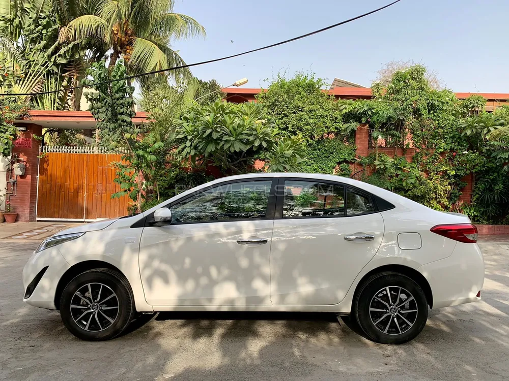 Toyota Yaris Sedan 2022 for Sale in Karachi Toyota Yaris Sedan 2022 for Sale in Karachi Image-2