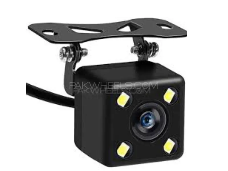 Universal Car Rear View Camera – 4 LED Waterproof Backup Parking Camera with Wide-Angle View Image-1