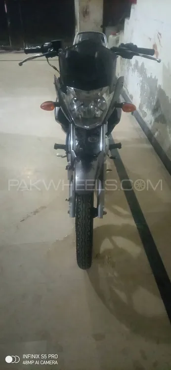 Yamaha YBR 125 2017 for Sale Yamaha YBR 125 2017 for Sale Image-8
