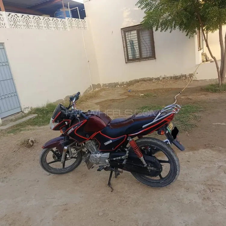 Yamaha YBR 125 2018 for Sale Yamaha YBR 125 2018 for Sale Image-4