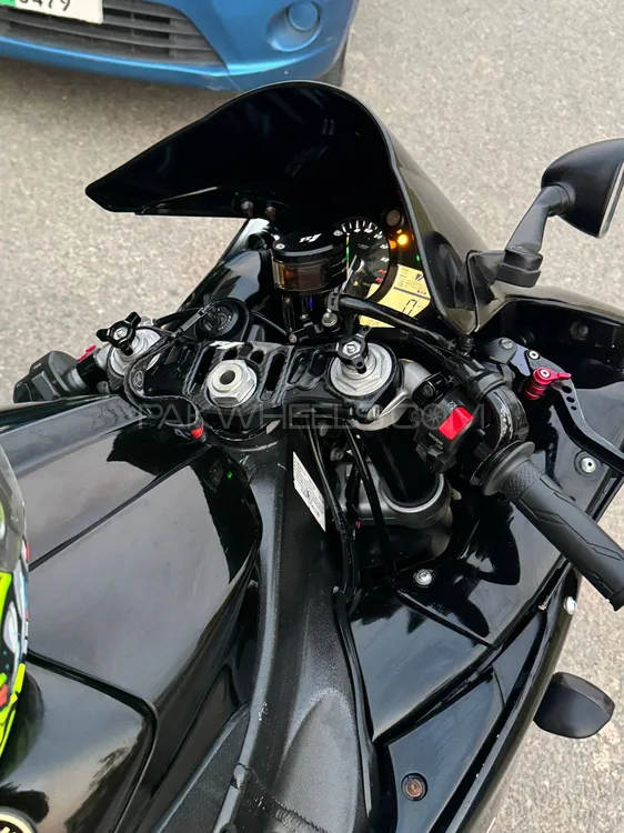 Yamaha YZF-R1 2012 for Sale Yamaha YZF-R1 2012 for Sale Image-6