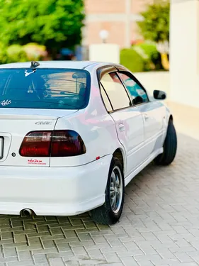 Honda Civic EXi 2000
