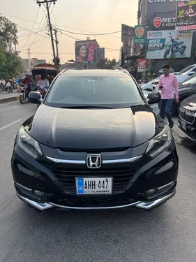 Honda Vezel Hybrid Z 2015