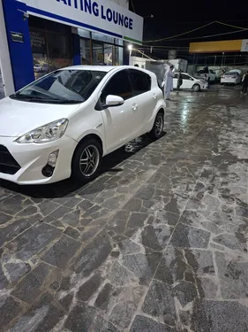 Toyota Aqua S 2015