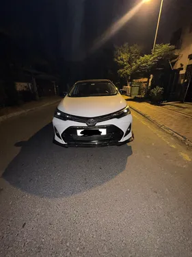 Toyota Corolla Altis Grande CVT-i 1.8 2018