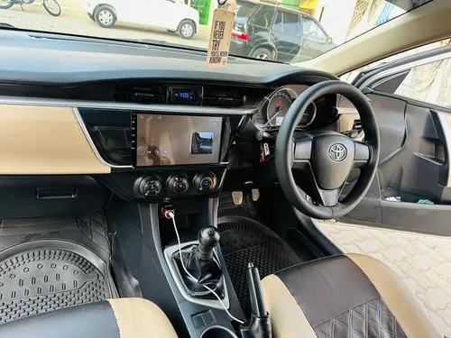 Toyota Corolla GLi 1.3 VVTi 2016